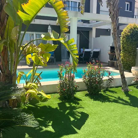 A Chalet Gran Alacant